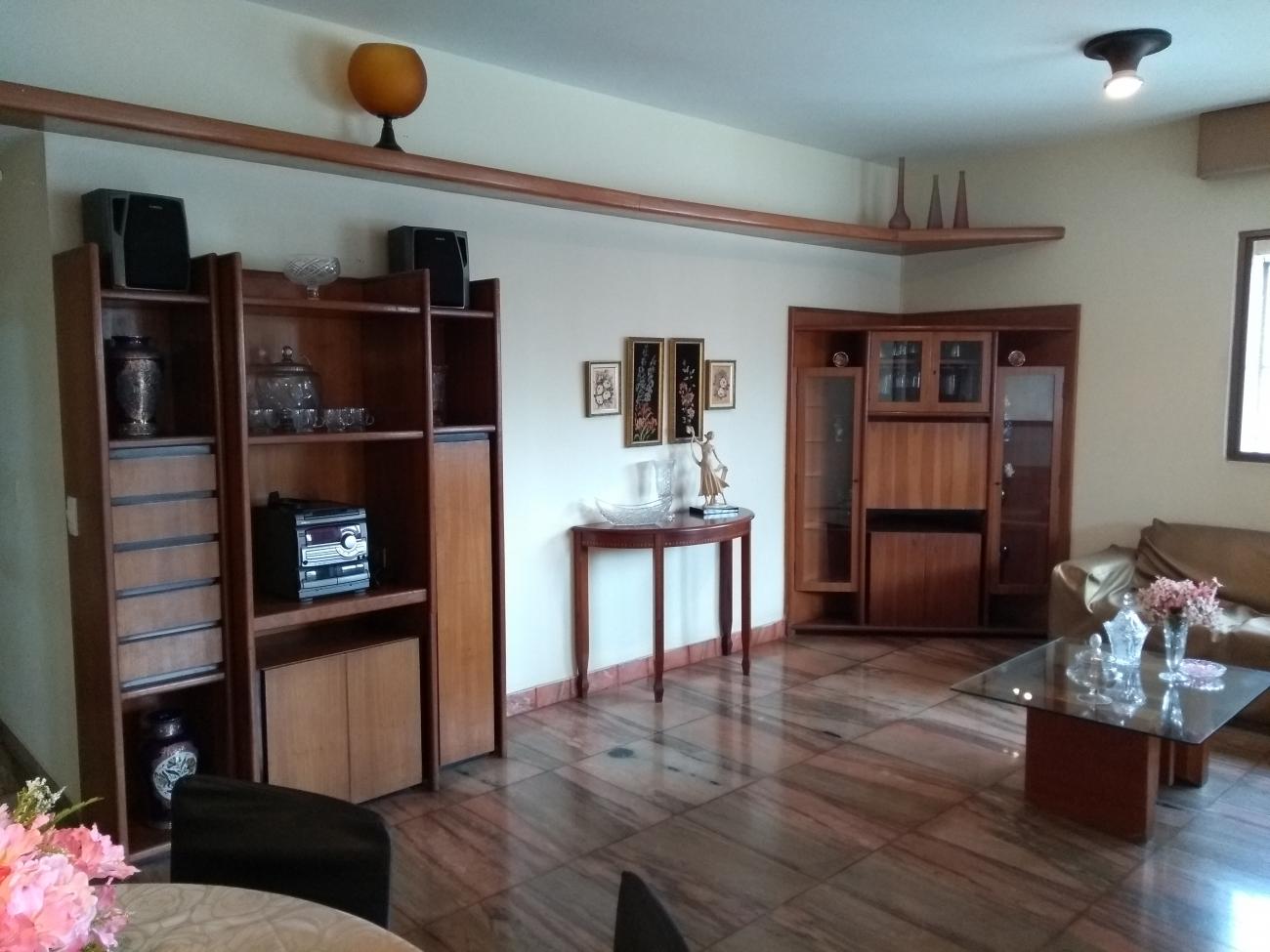 Apartamento à venda com 3 quartos, 121m² - Foto 28