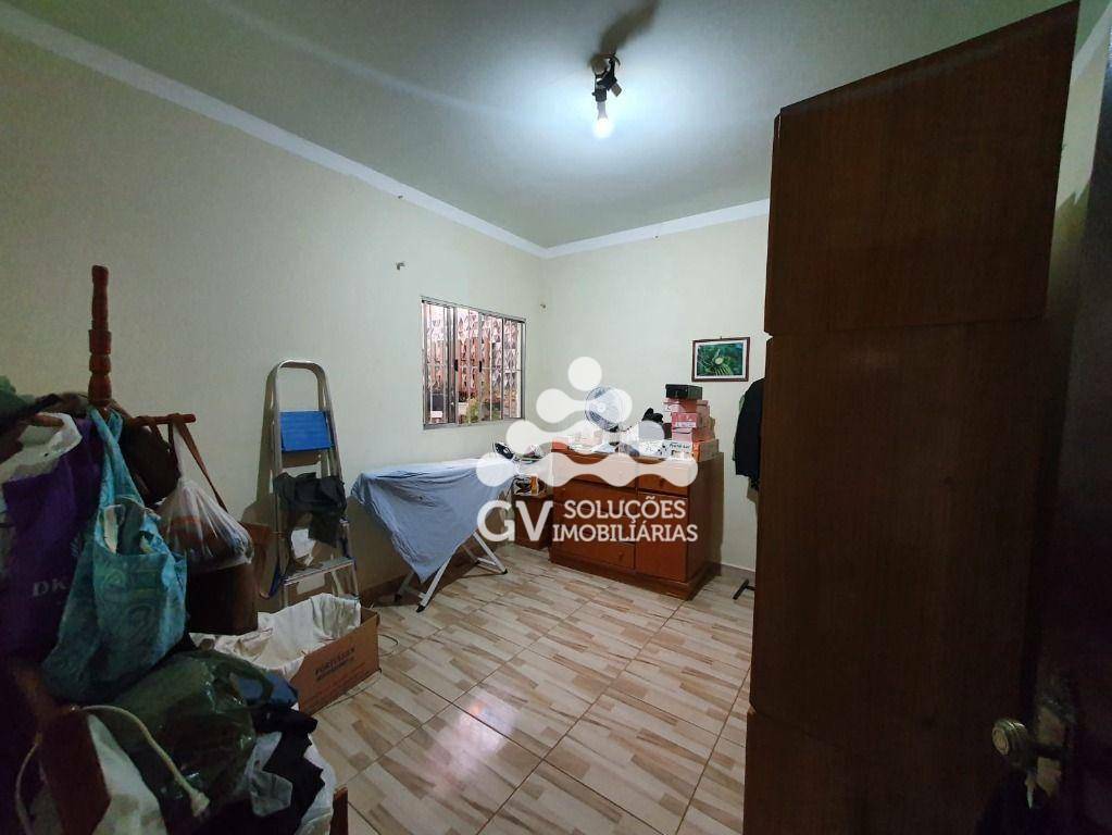 Casa à venda e aluguel com 3 quartos, 130m² - Foto 7