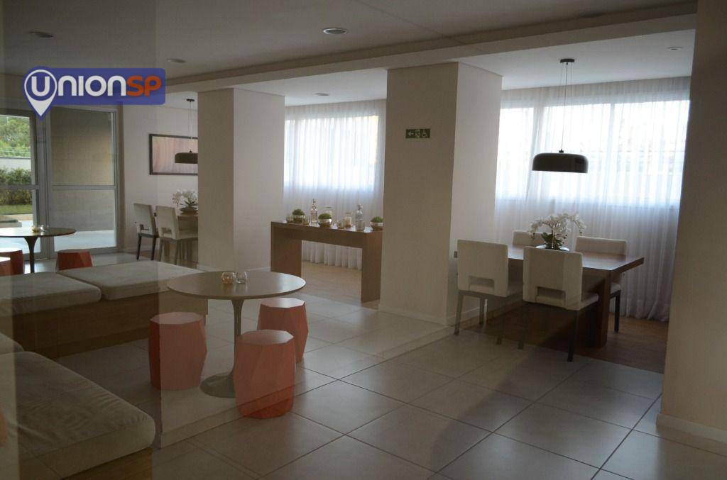 Apartamento à venda com 2 quartos, 50m² - Foto 13