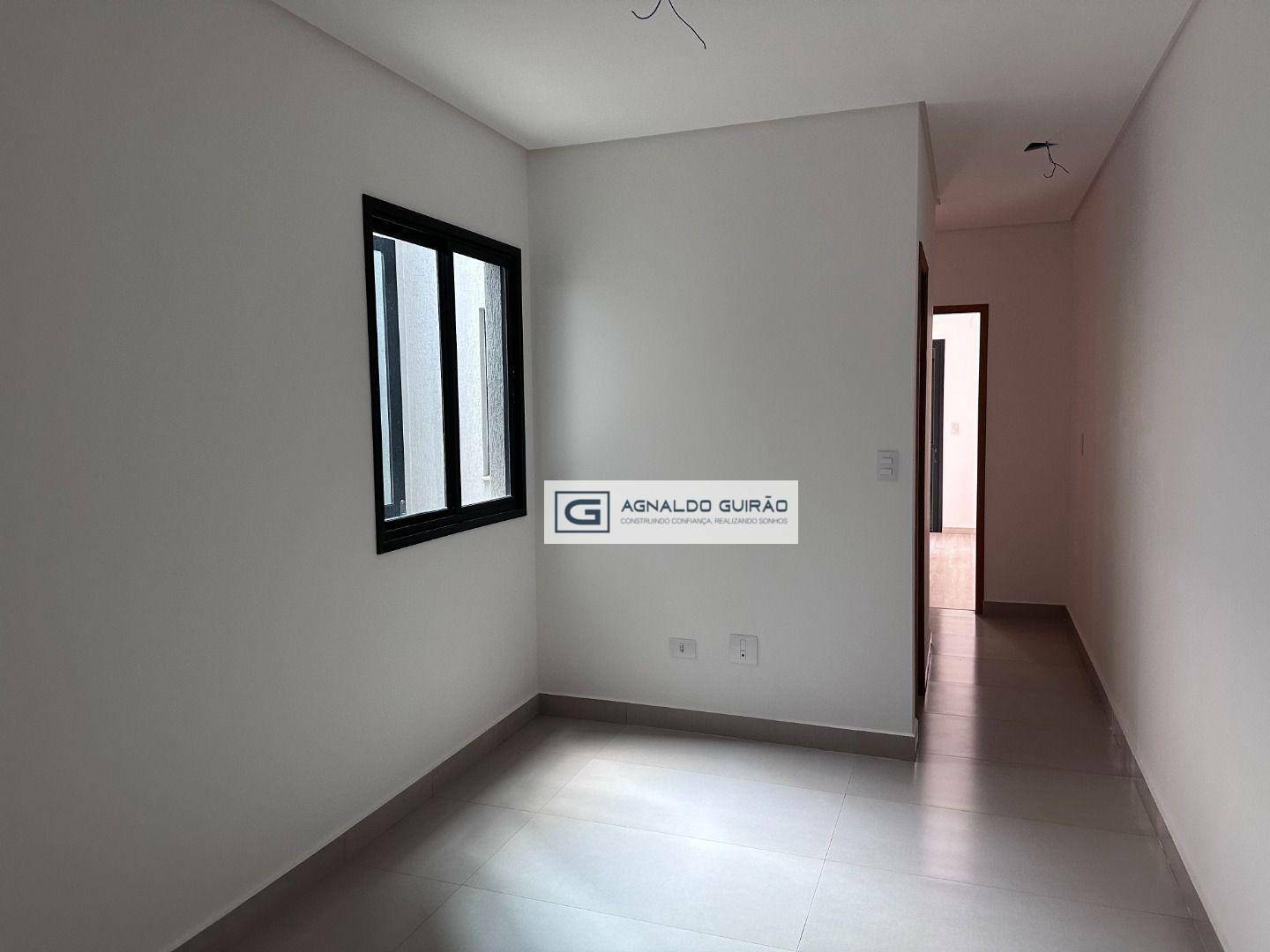 Apartamento à venda com 2 quartos, 52m² - Foto 2