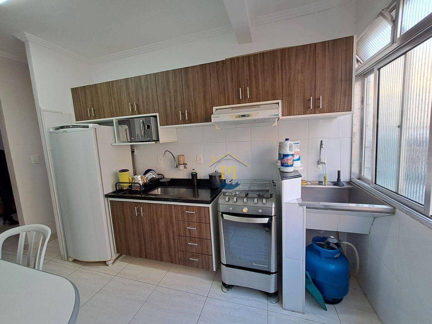 Apartamento à venda com 2 quartos, 64m² - Foto 4