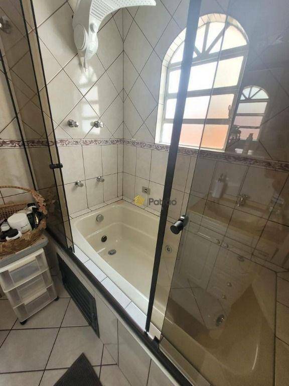 Sobrado à venda com 3 quartos, 169m² - Foto 17