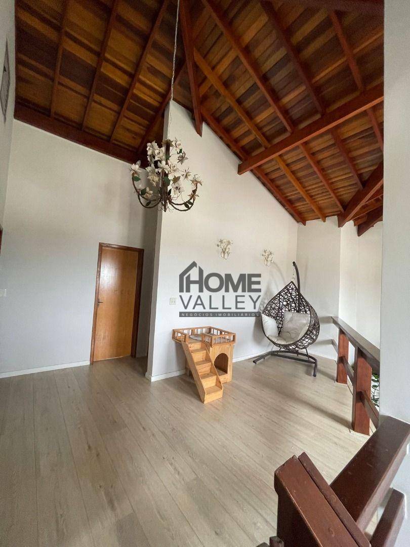 Casa de Condomínio à venda com 3 quartos, 360m² - Foto 13