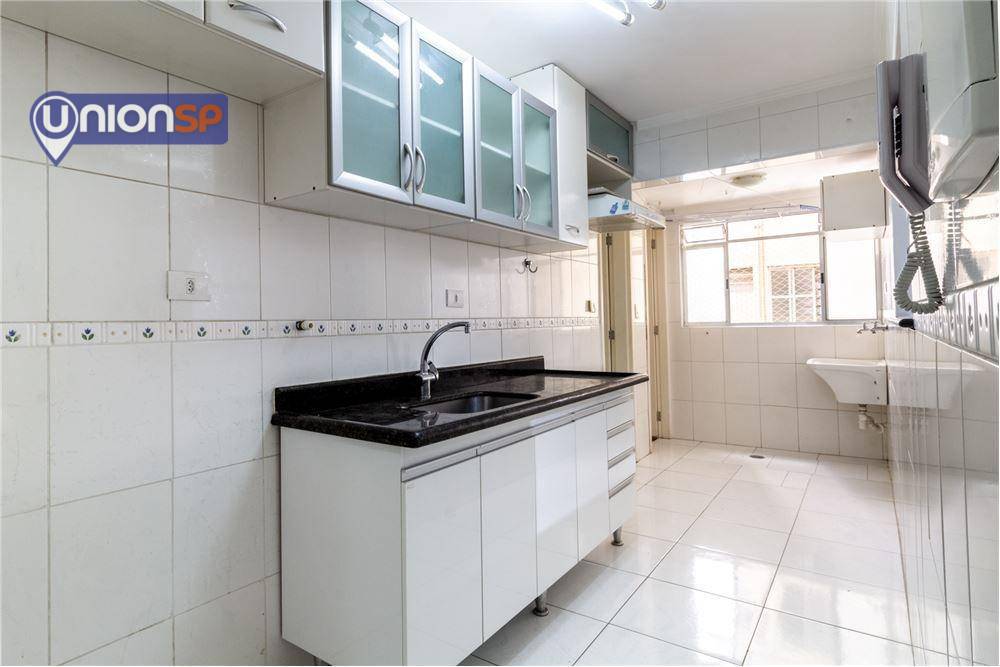 Apartamento à venda com 2 quartos, 68m² - Foto 19