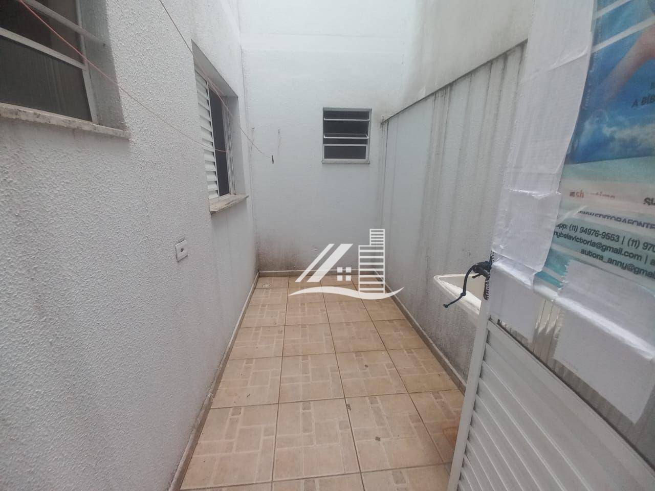 Casa para alugar com 2 quartos, 60M2 - Foto 18