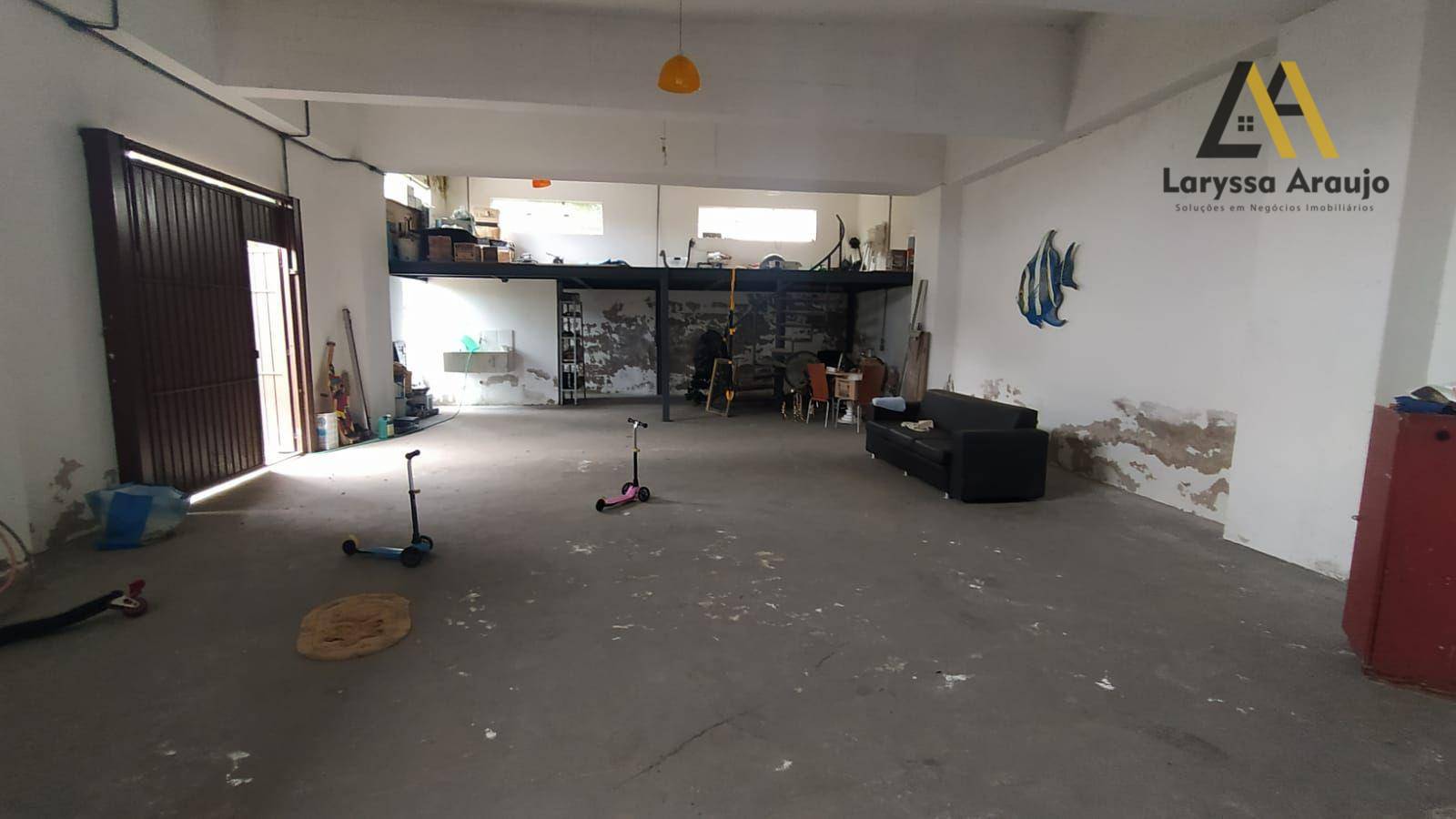 Casa à venda com 2 quartos, 252m² - Foto 33