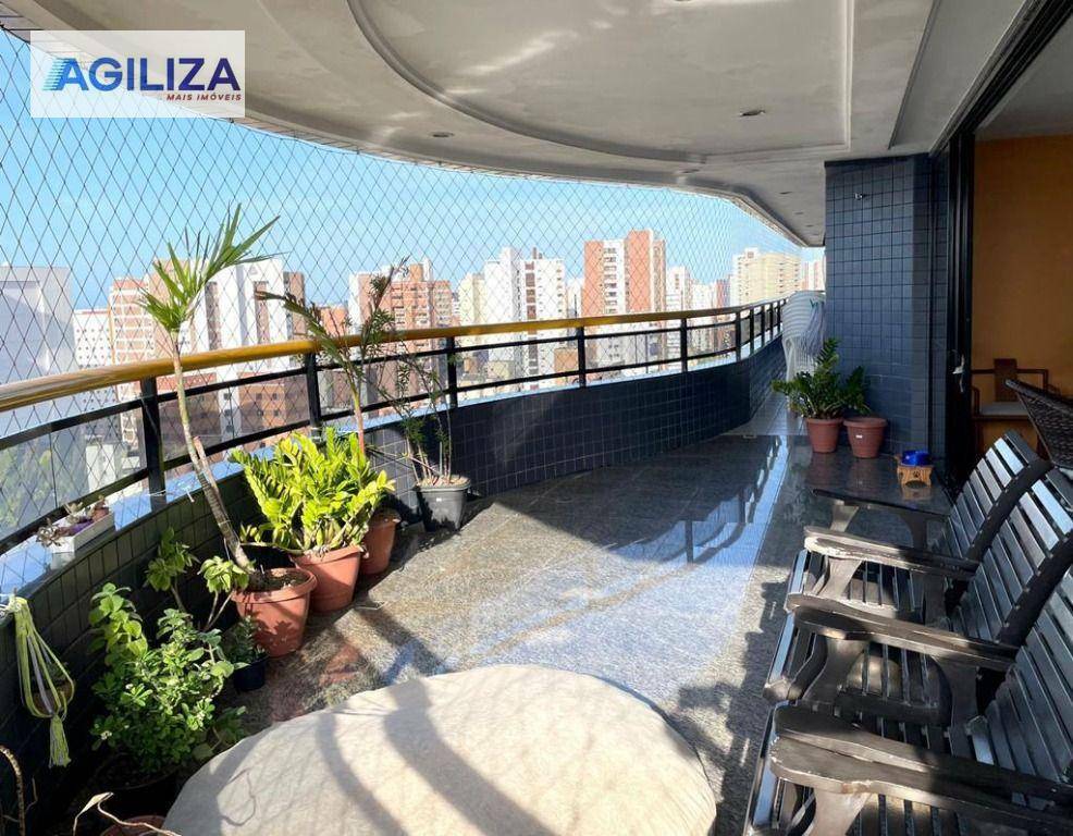 Apartamento à venda com 3 quartos, 243m² - Foto 4