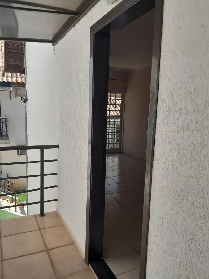 Apartamento para alugar com 3 quartos, 70m² - Foto 8