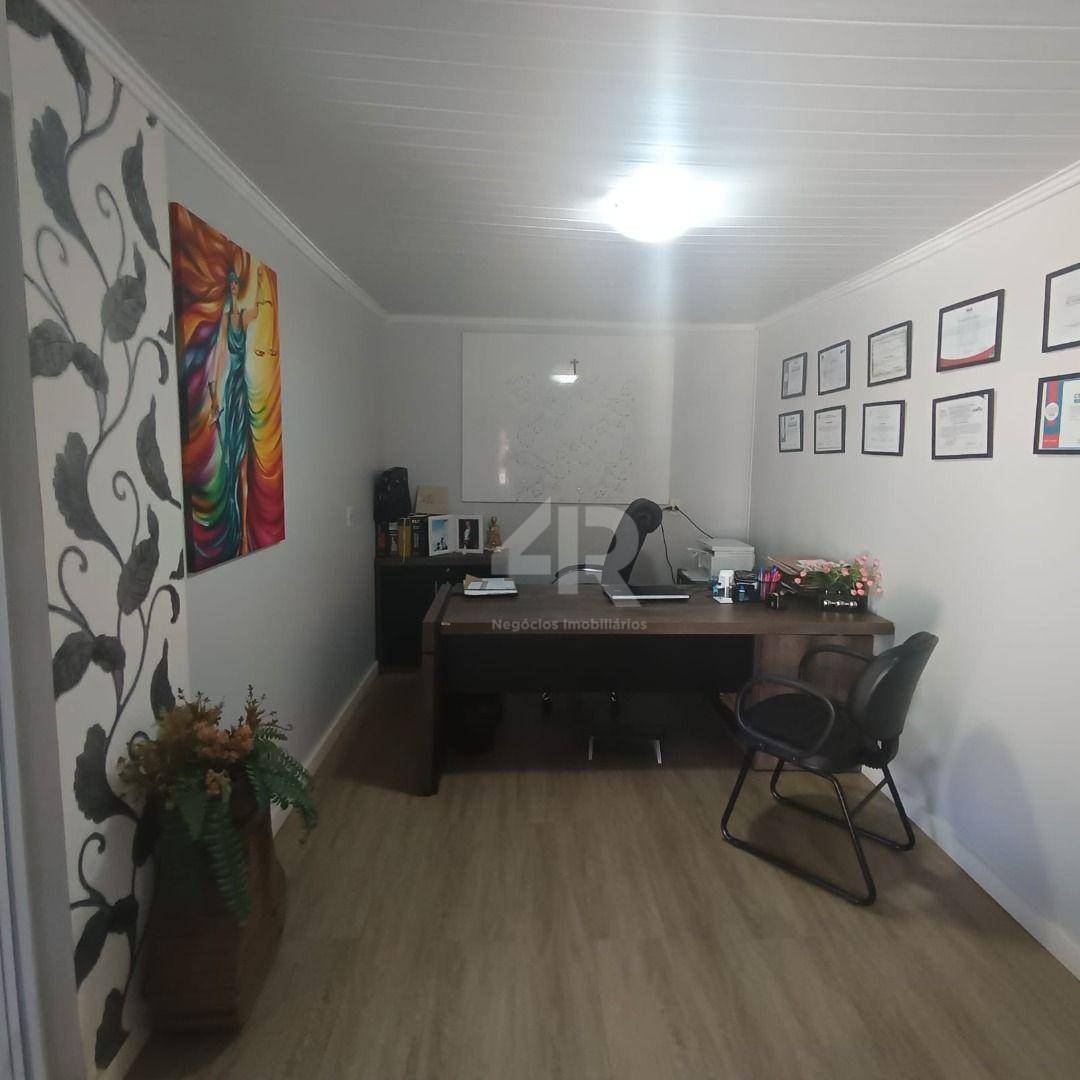 Casa à venda com 3 quartos, 150m² - Foto 4