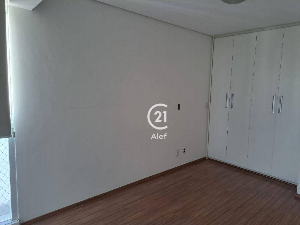 Apartamento para alugar com 2 quartos, 80m² - Foto 9