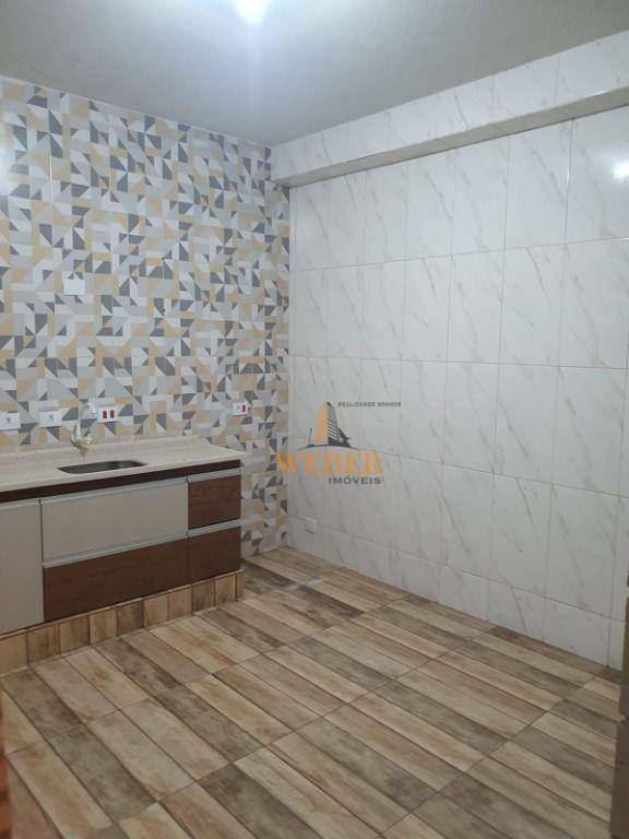 Sobrado à venda com 2 quartos, 220m² - Foto 3