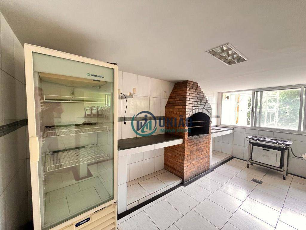 Apartamento à venda com 2 quartos, 90m² - Foto 28