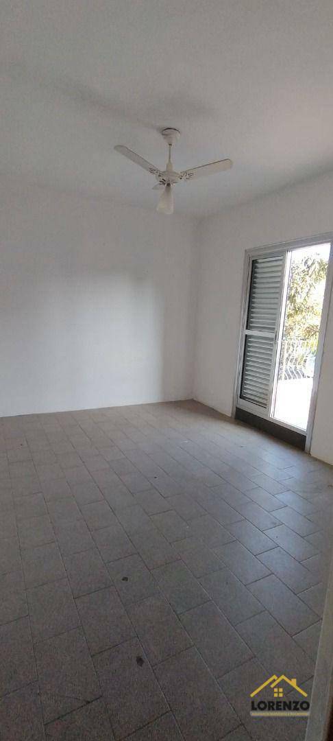 Apartamento à venda com 2 quartos, 74m² - Foto 3