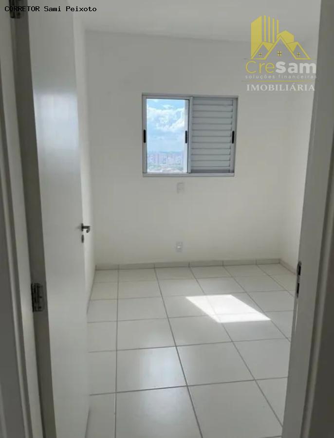 Apartamento para alugar com 2 quartos, 57m² - Foto 4