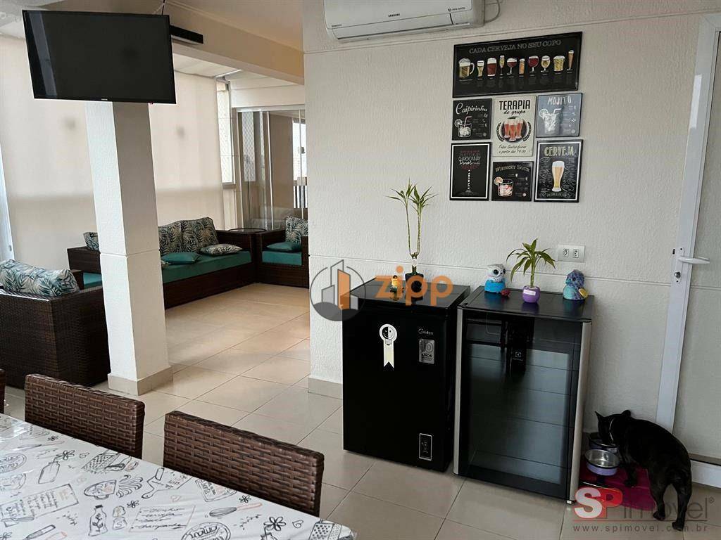 Apartamento à venda com 3 quartos, 153m² - Foto 4