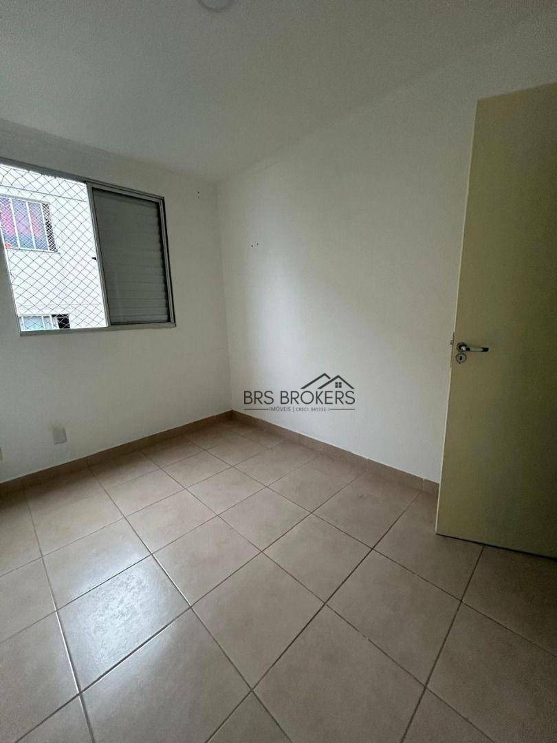 Apartamento à venda com 2 quartos, 45m² - Foto 19