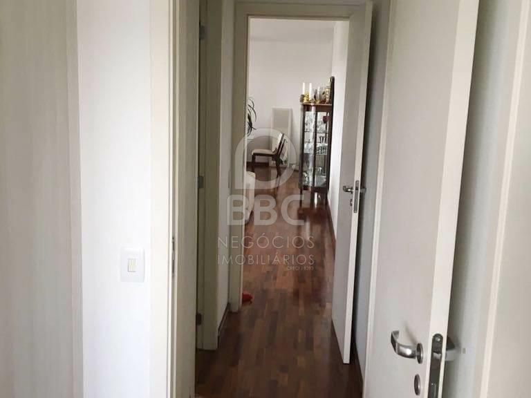 Apartamento à venda com 3 quartos, 146m² - Foto 10