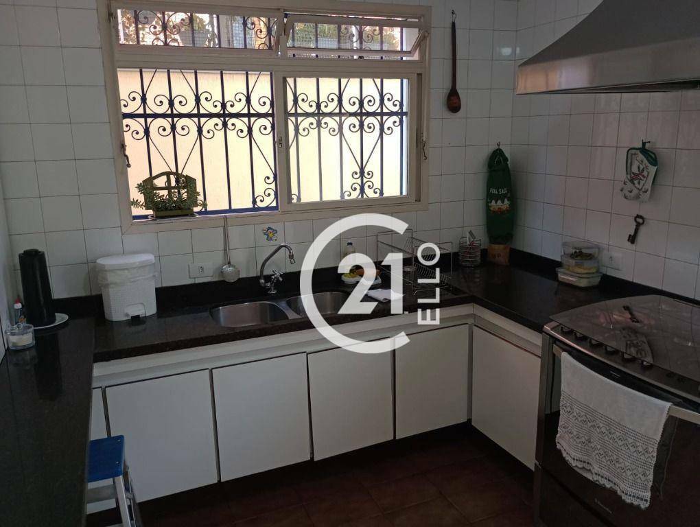 Casa à venda com 4 quartos, 660m² - Foto 13