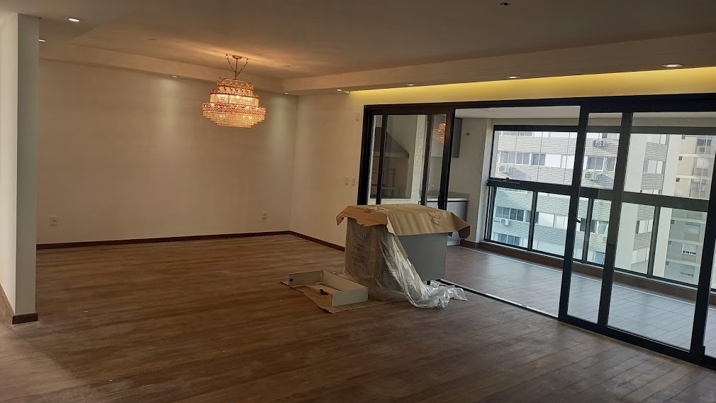 Apartamento à venda com 3 quartos, 215m² - Foto 12