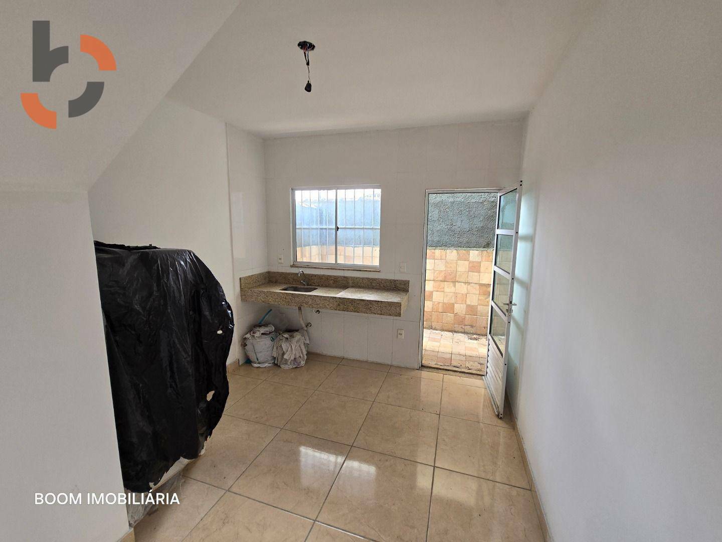 Casa à venda com 2 quartos, 122m² - Foto 8