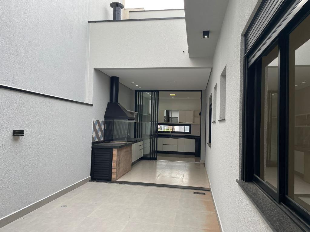 Casa à venda com 3 quartos, 135m² - Foto 16