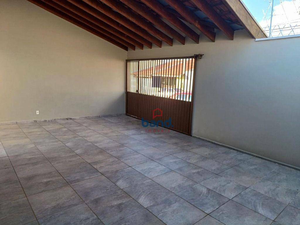 Casa à venda com 2 quartos, 89m² - Foto 3