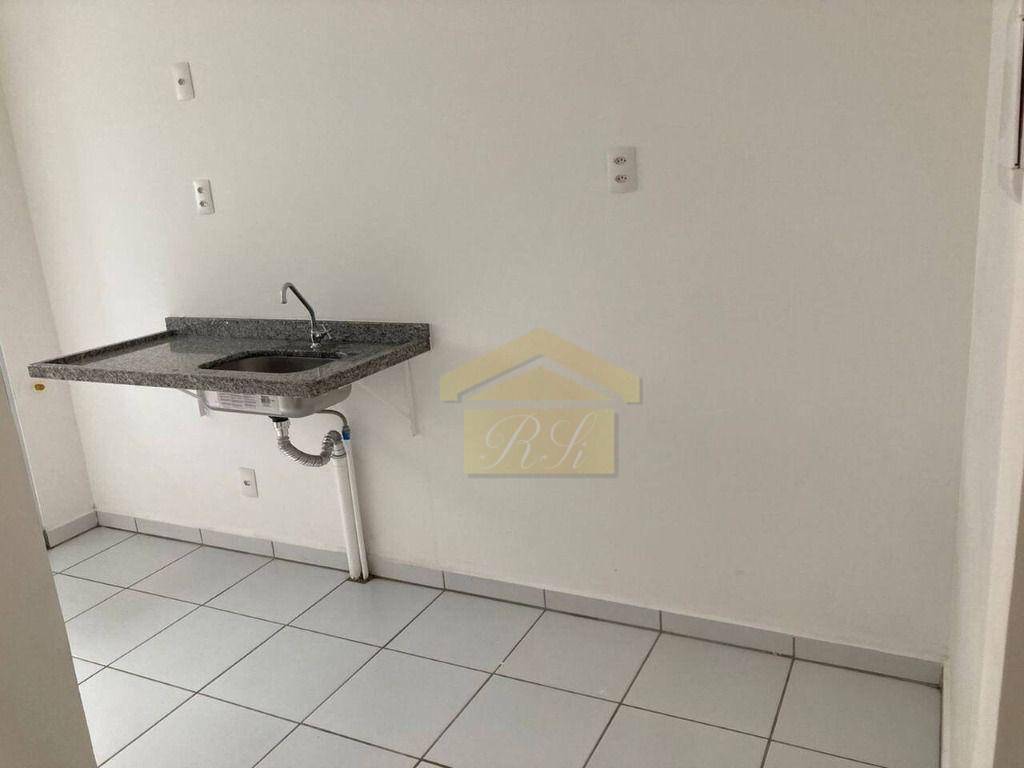 Apartamento à venda com 2 quartos, 59m² - Foto 4