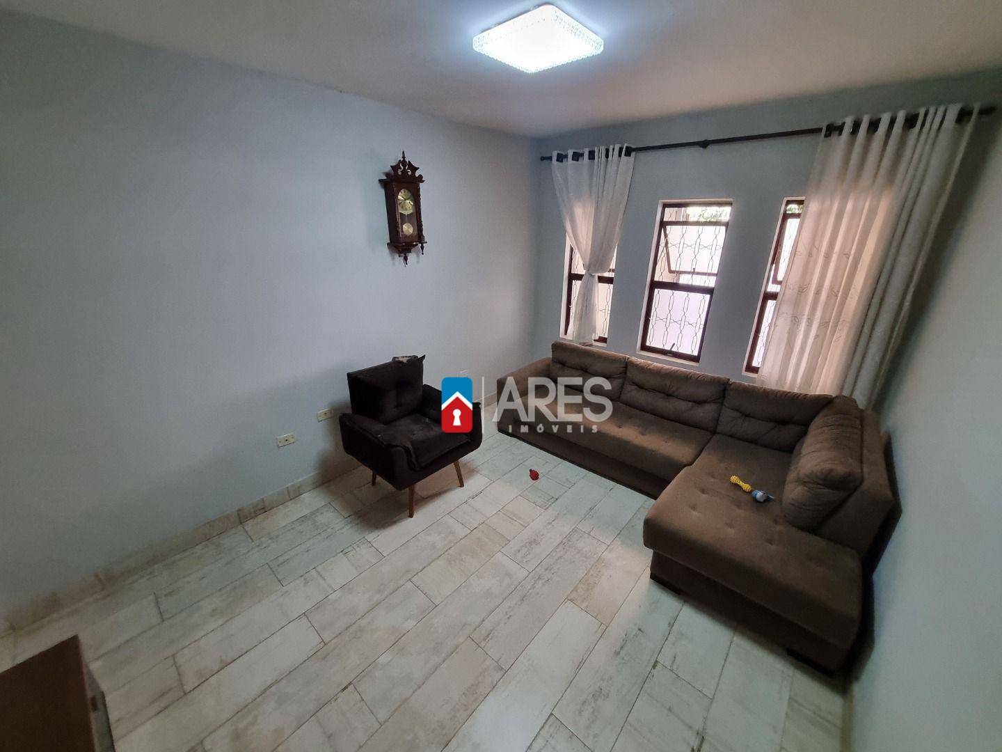 Casa à venda com 3 quartos, 116m² - Foto 4