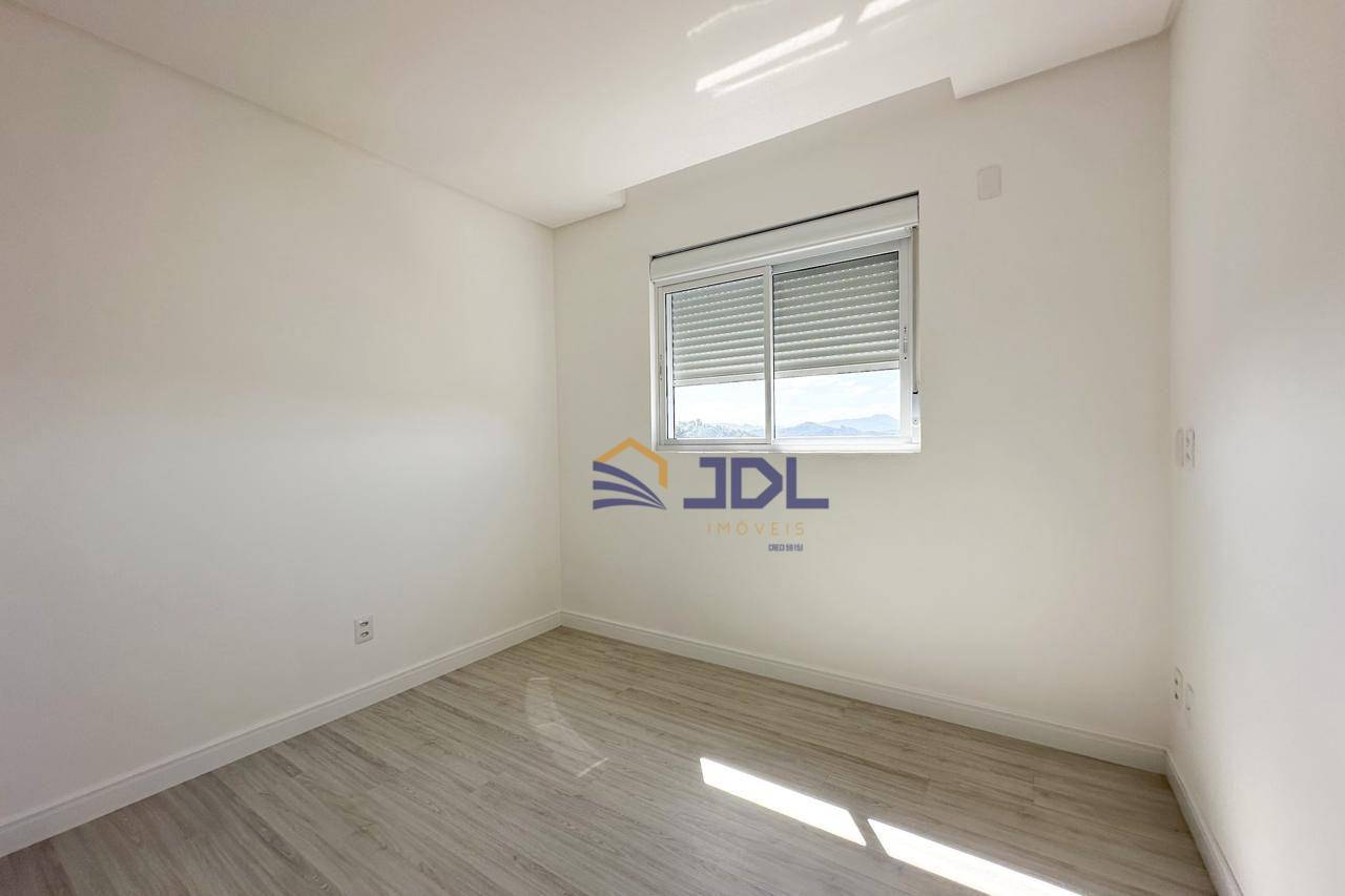 Apartamento à venda com 3 quartos, 107m² - Foto 12