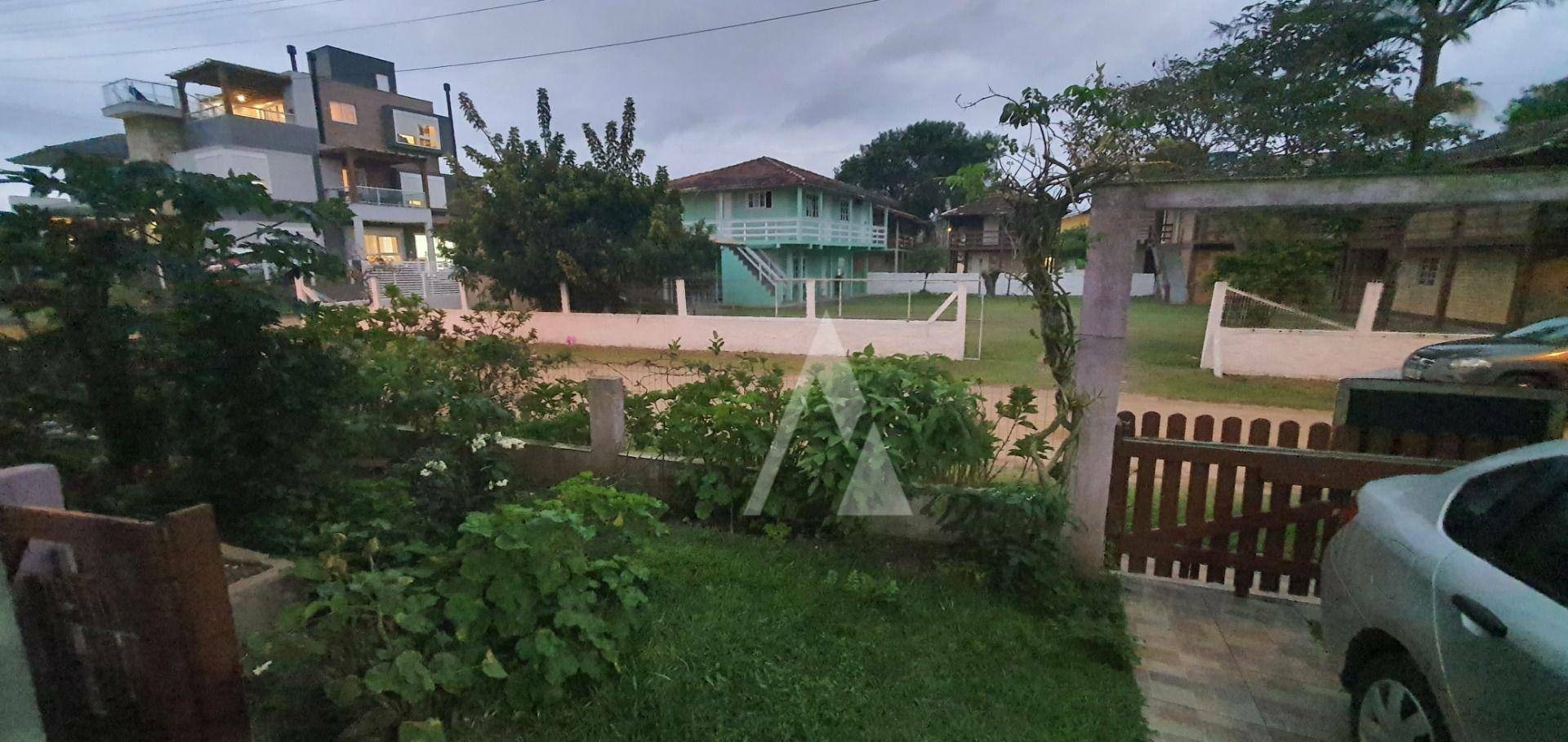 Casa à venda com 5 quartos, 340m² - Foto 4
