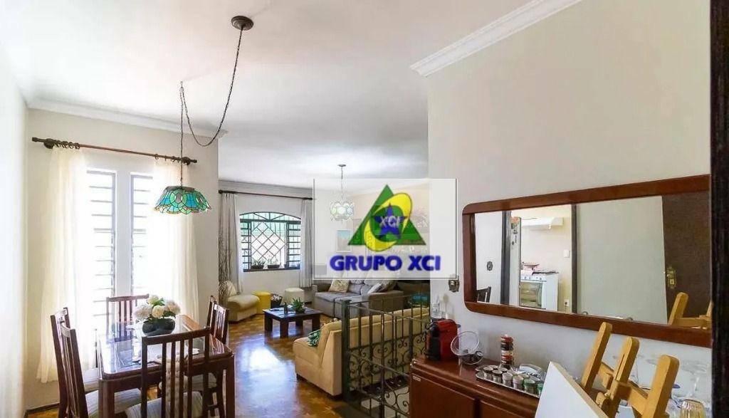 Casa à venda e aluguel com 3 quartos, 150m² - Foto 9