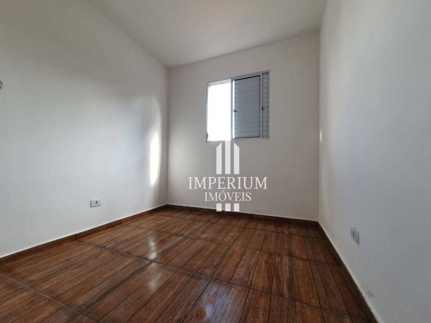 Apartamento para alugar com 2 quartos, 40m² - Foto 12