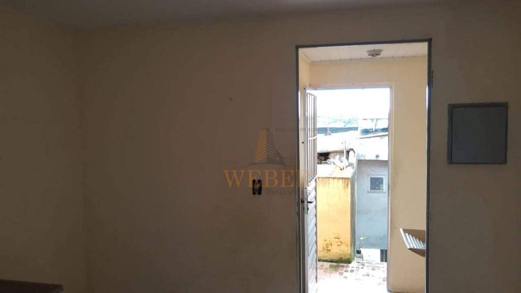 Sobrado à venda com 5 quartos, 180m² - Foto 11