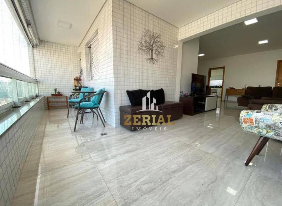 Apartamento à venda com 3 quartos, 130m² - Foto 1