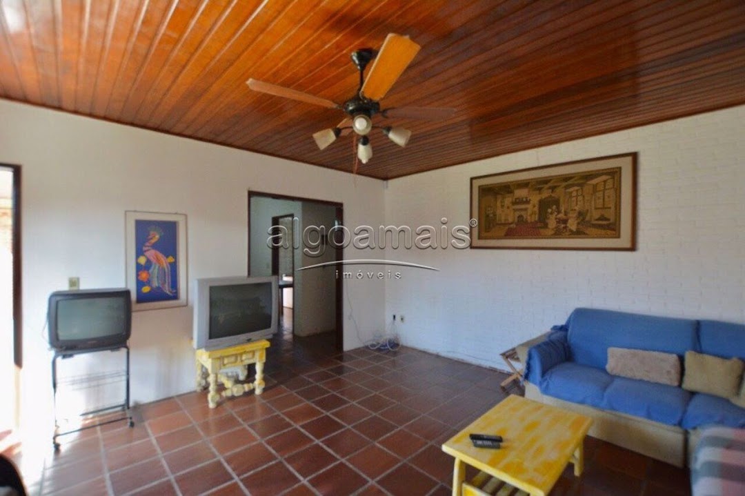 Casa à venda com 3 quartos, 210m² - Foto 5