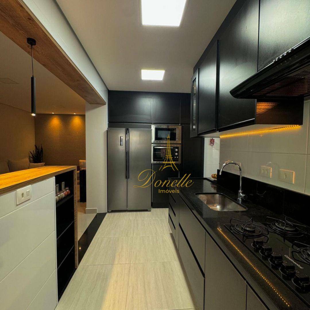Apartamento à venda com 4 quartos, 133m² - Foto 13