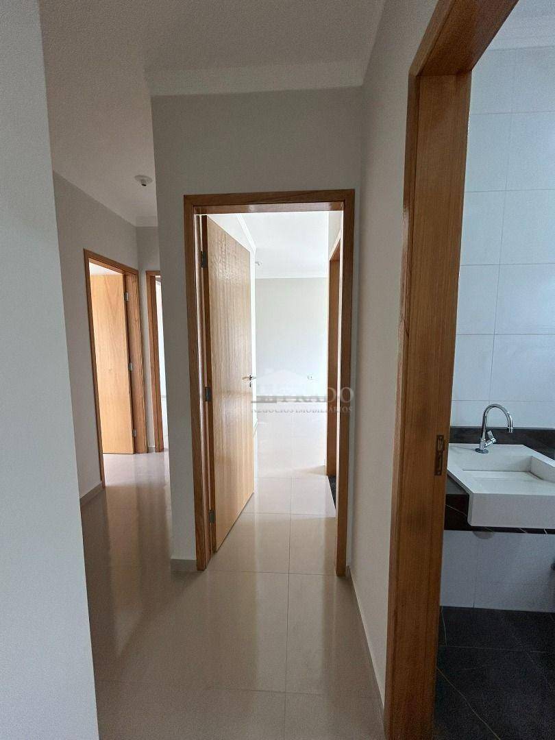 Casa à venda com 3 quartos, 110m² - Foto 14