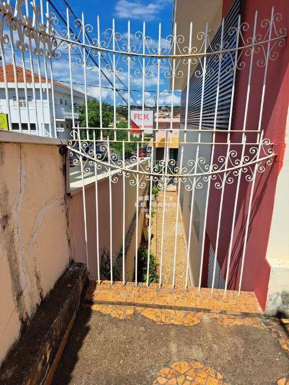 Casa, 6 quartos, 342 m² - Foto 32