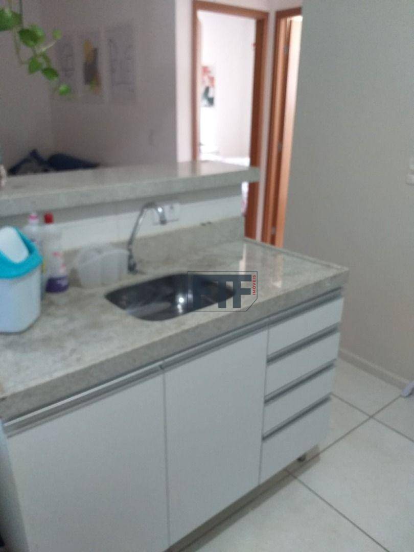 Apartamento à venda com 2 quartos, 42m² - Foto 4