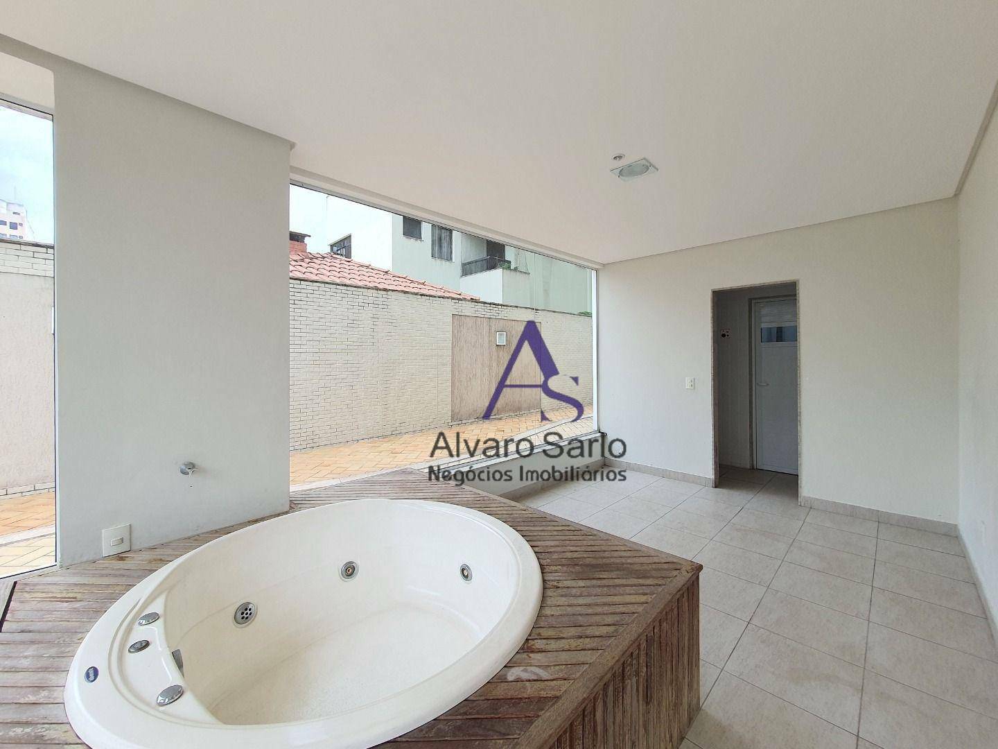 Apartamento à venda com 3 quartos, 115m² - Foto 31