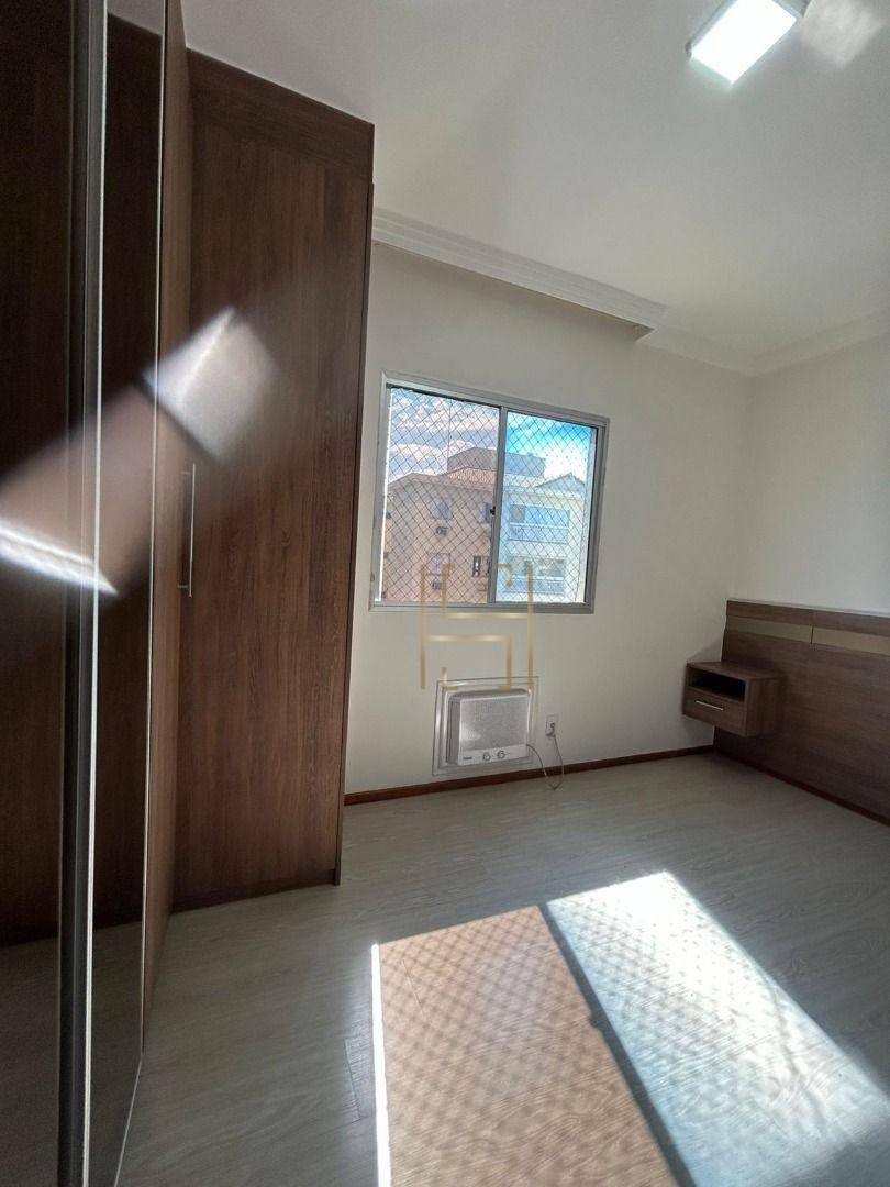 Apartamento à venda com 3 quartos, 92m² - Foto 7