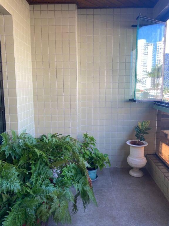 Apartamento à venda com 3 quartos, 137m² - Foto 64