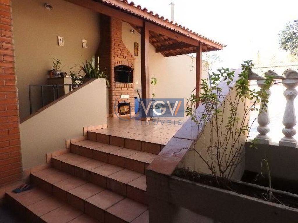 Casa para alugar com 3 quartos, 200m² - Foto 7