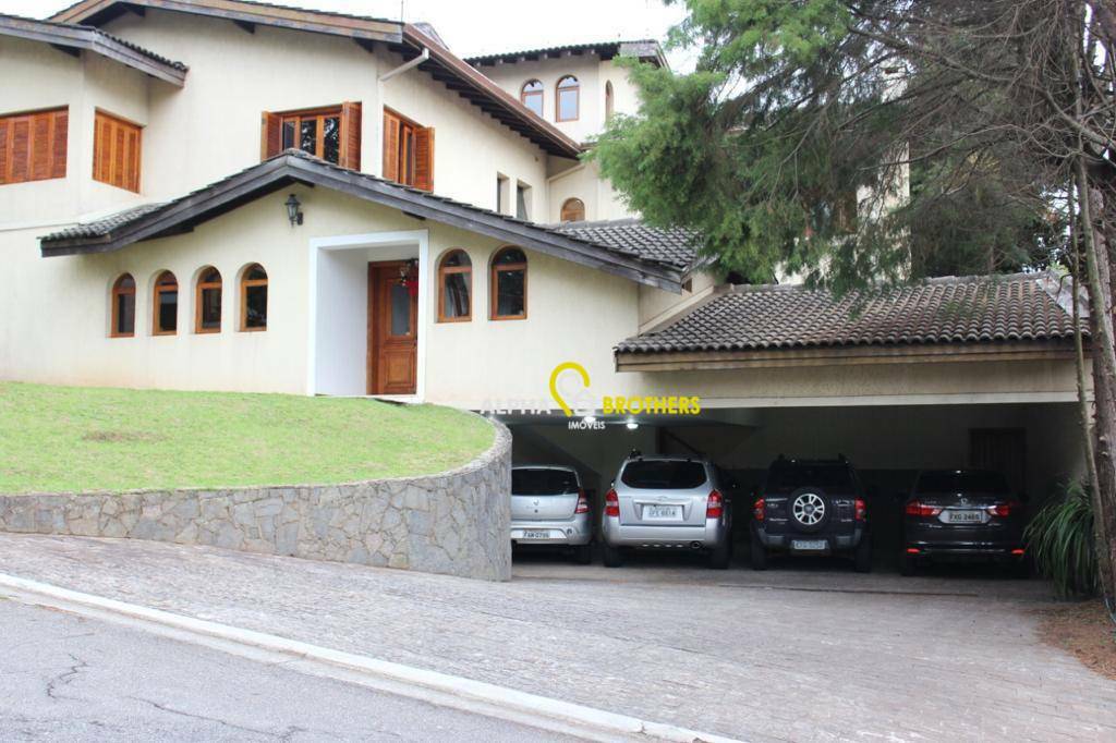 Casa de Condomínio à venda com 4 quartos, 556m² - Foto 1