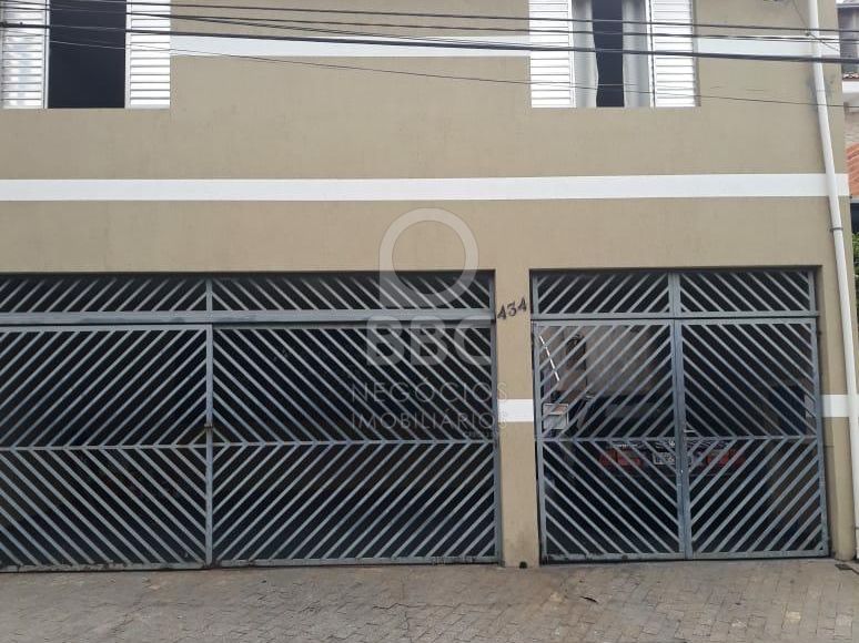 Sobrado à venda com 4 quartos, 154m² - Foto 1