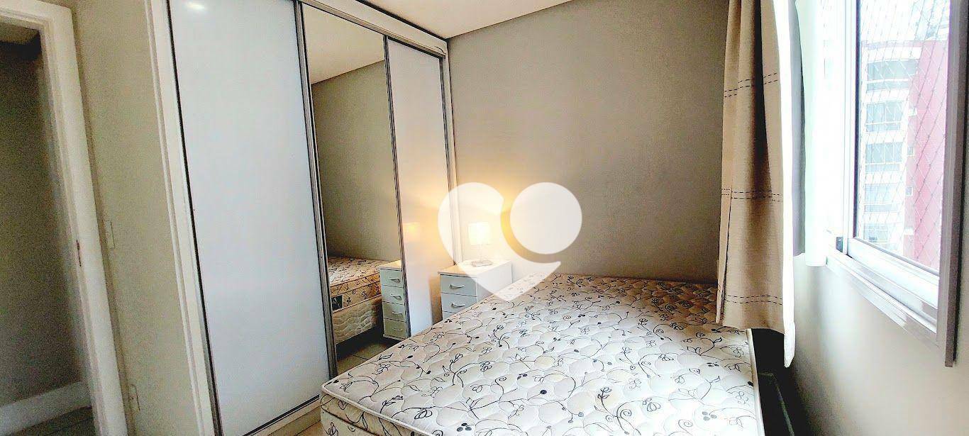 Apartamento à venda com 3 quartos, 101m² - Foto 17