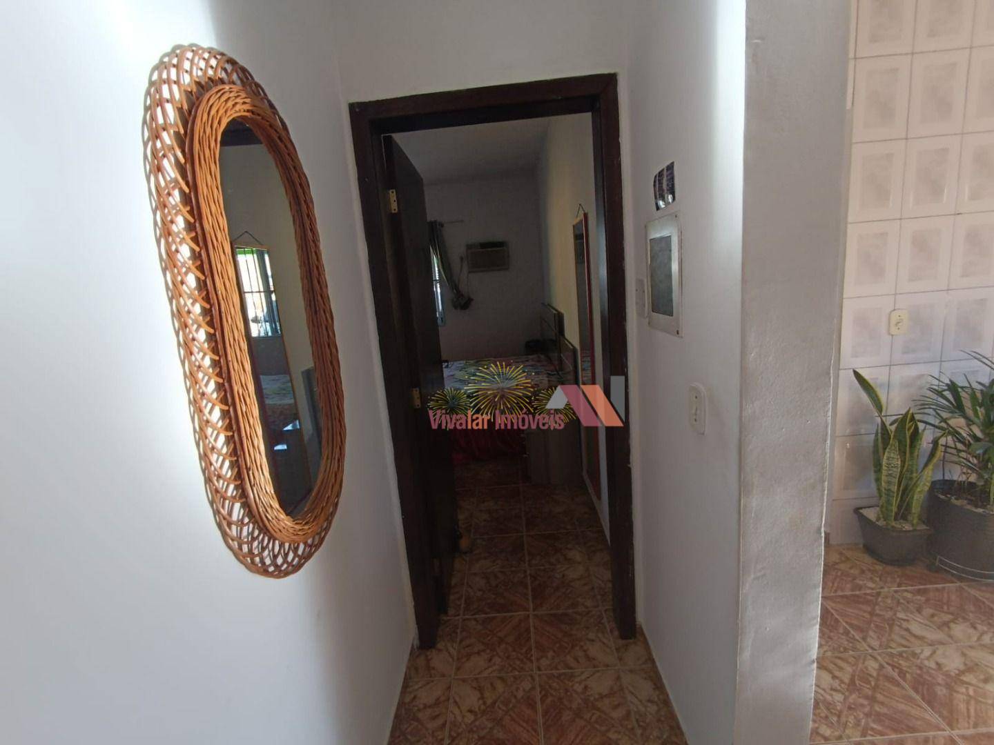 Casa à venda com 3 quartos, 262m² - Foto 5