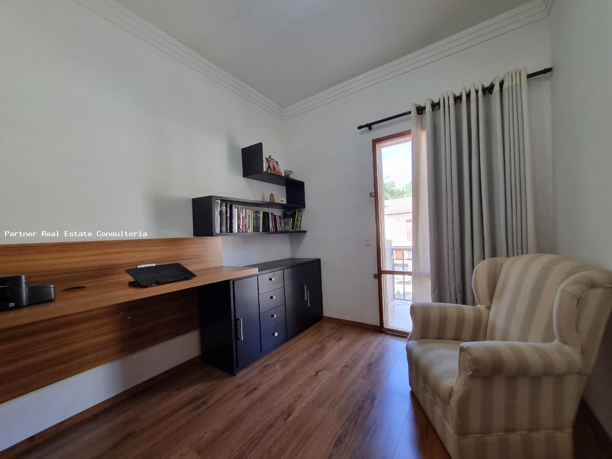 Casa de Condomínio à venda com 4 quartos, 158m² - Foto 17