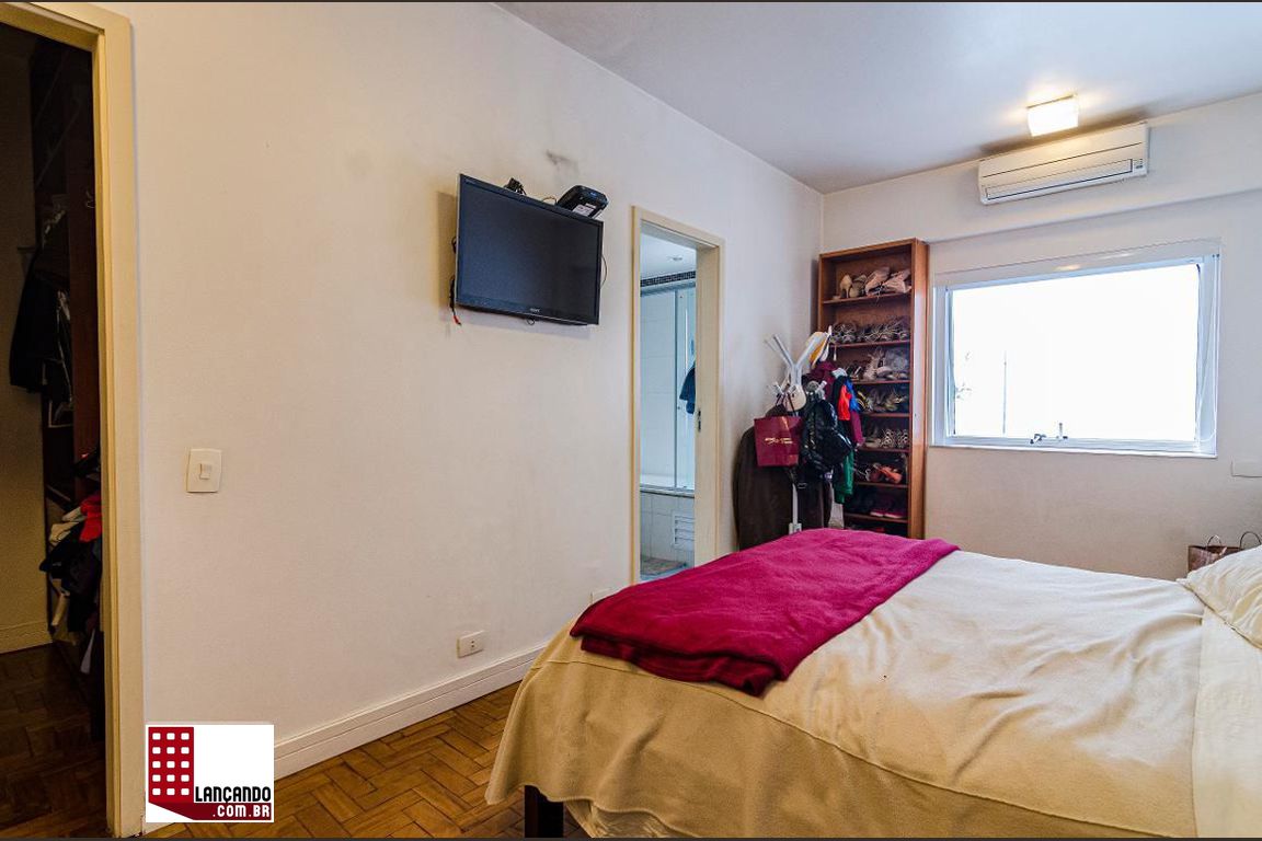 Apartamento à venda com 4 quartos, 198m² - Foto 3