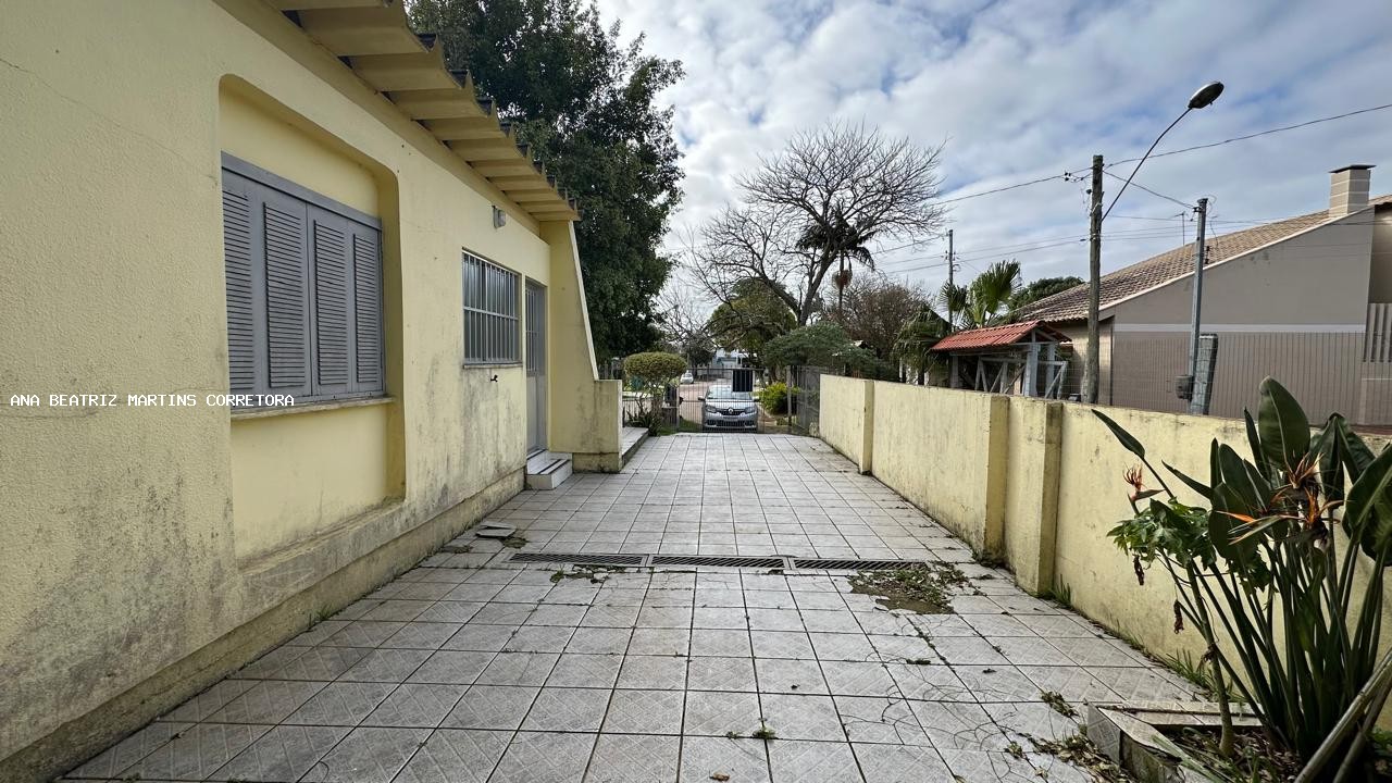 Casa para alugar com 2 quartos, 300m² - Foto 4